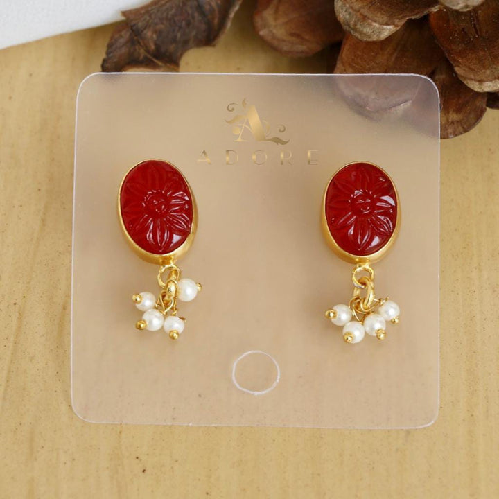 Carved Quartz Flower Pearl Earring