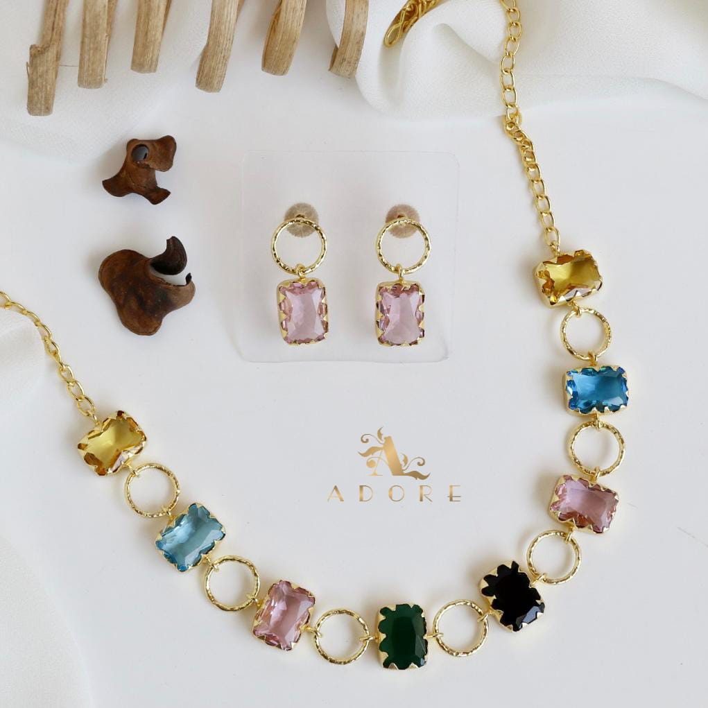 Aira Short Neckpiece/Choker with Stud