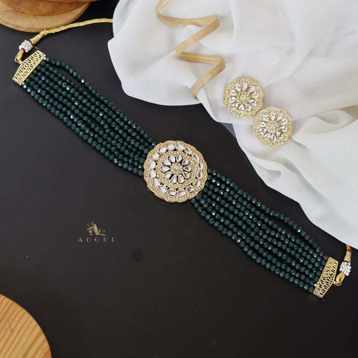 Darmika Choker With Earring