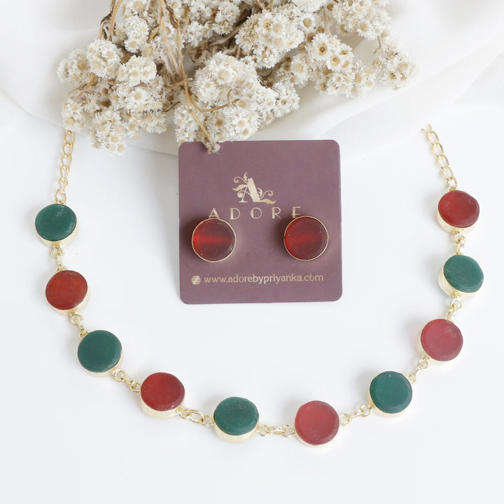 Dual Tone Neckpiece (Green + Maroon)