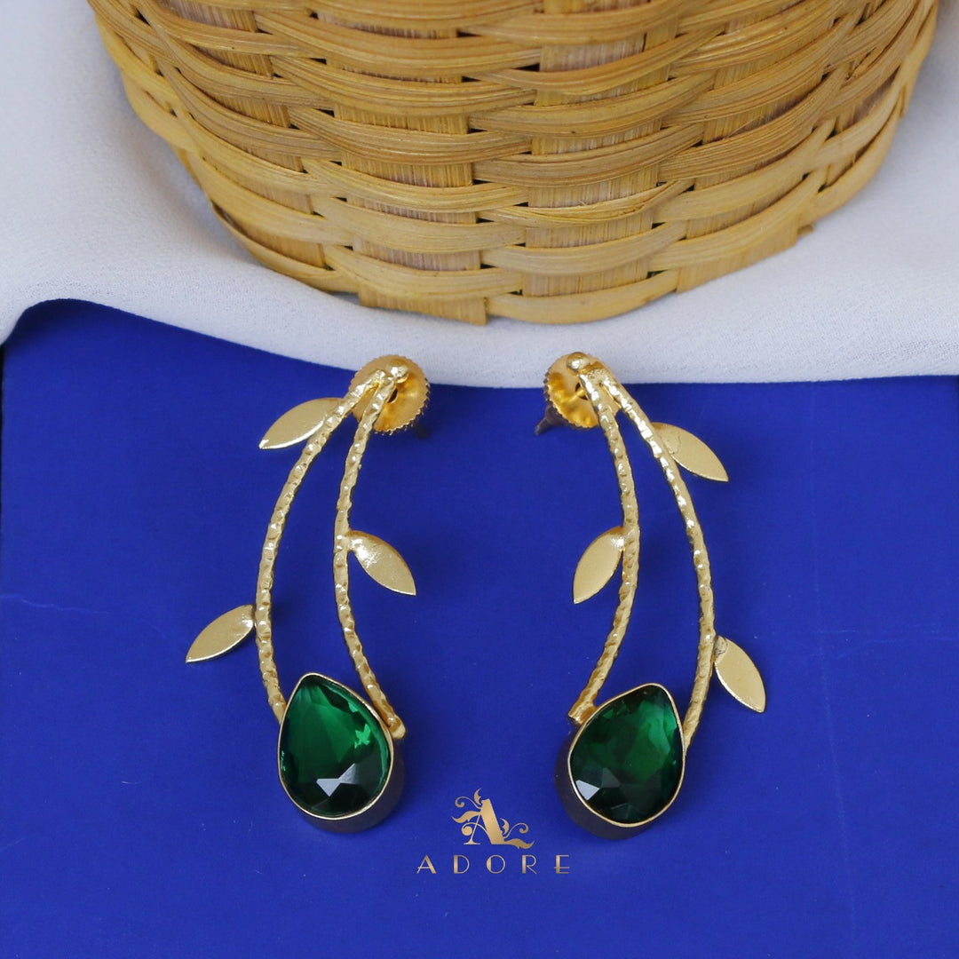 Delilah Leafy Glossy Earring