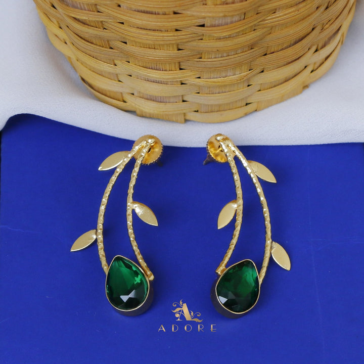 Delilah Leafy Glossy Earring