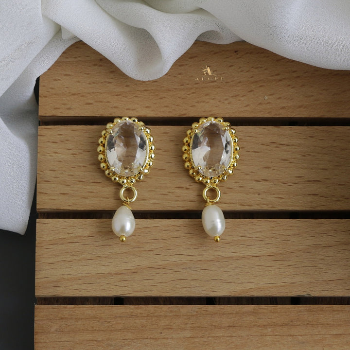 Goldi Glossy Oval Earring