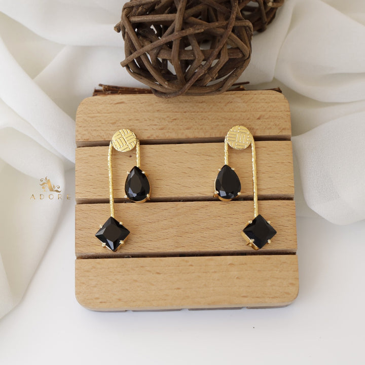 Triga Glossy Diamond Drop Earring