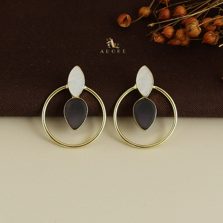 Polvia Golden Circle MOP Earring