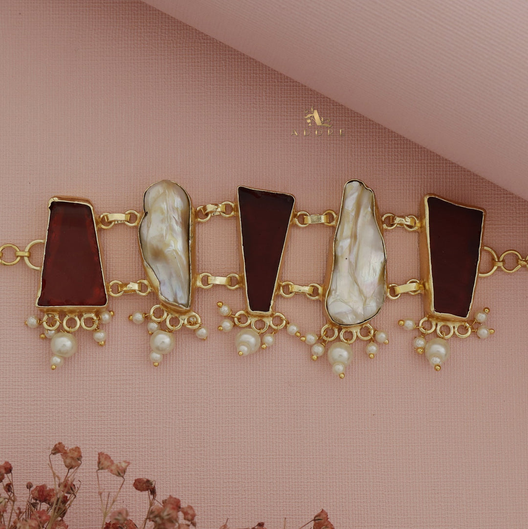 Bethany Raw Stone With Baroque Choker