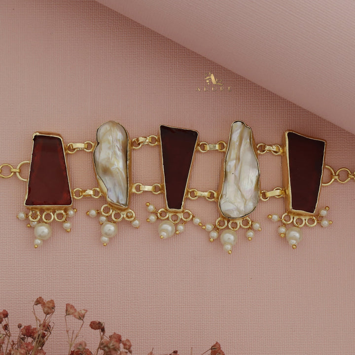 Bethany Raw Stone With Baroque Choker