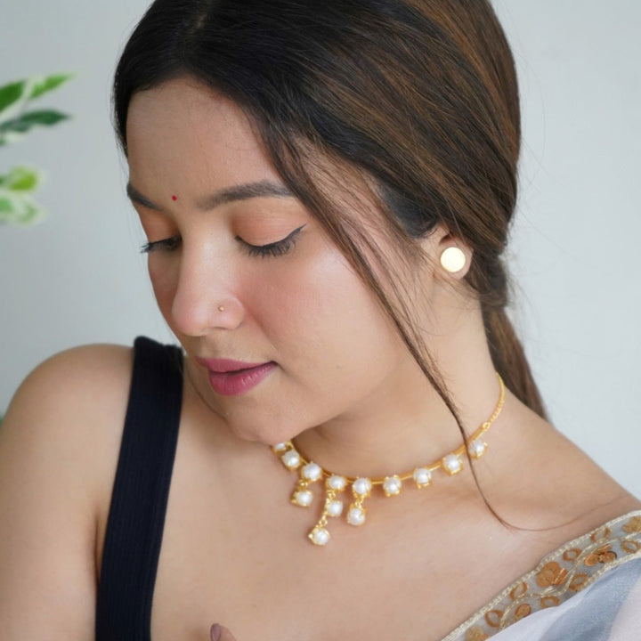 Trishika Fresh Water Pearl Neckpiece