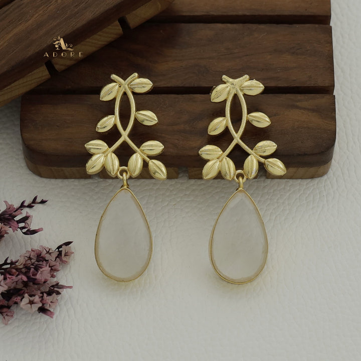 Alyssa Flower Leaf Earrings
